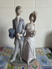 Lladro Spain Porcelain Figurine 'Matrimony' 1404 Married Couple 12.25” X 7” X 4”