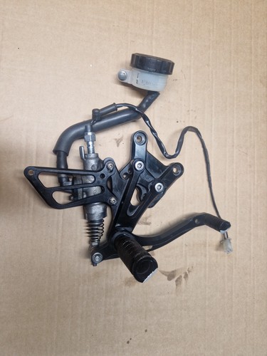 Honda cbr600f f4 - f4, right
