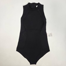 NWT Lululemon Swell Seeker