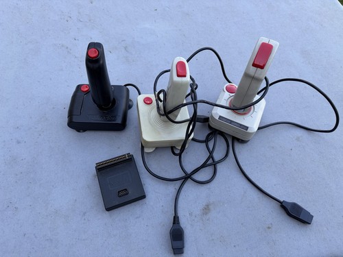 Joysticks amiga atari c64 - joysticks,