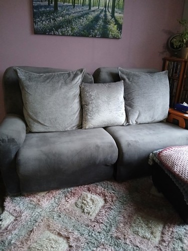 Very comfy reclining seater - reclining, 3