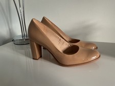 Clarks Cushion Size 5.5 Wide Fit Nude Patent Leather Block Hell Court Shoes