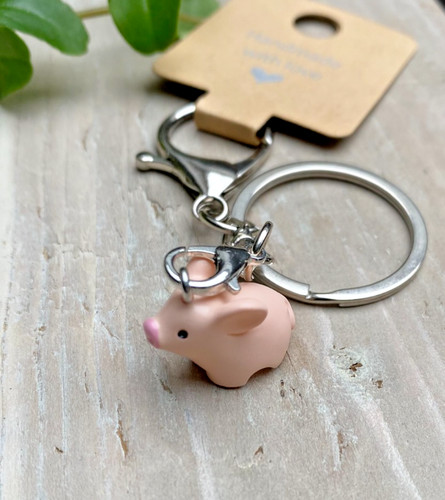 Pig keyring keychain - /,
