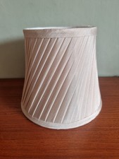 Medium Twisted Pleat Fabric