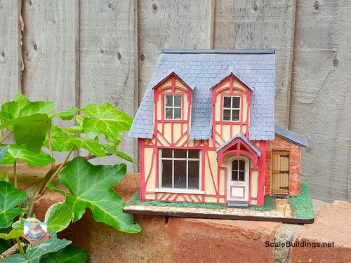 Deauville house doll - deauville,