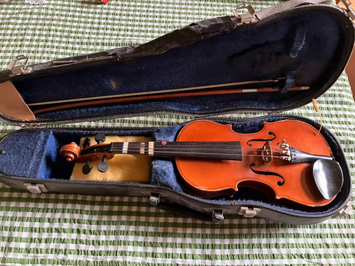 Violin case and - case, (damaged)
