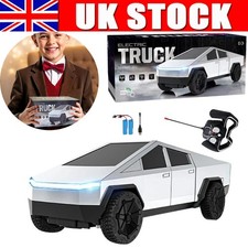 Rechargeable 1:24 Tesla Cyber