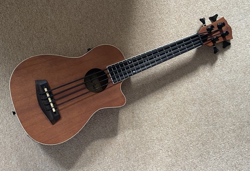Harley benton ukebass mahogany - harley,
