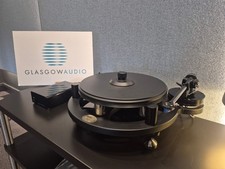 Michell Gyro SE Black with Pete's Pylons + HR Power Supply - T3 ARM + ELYS 2