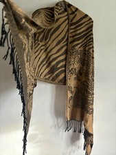 BROWN & BLACK PAISLEY PRINT