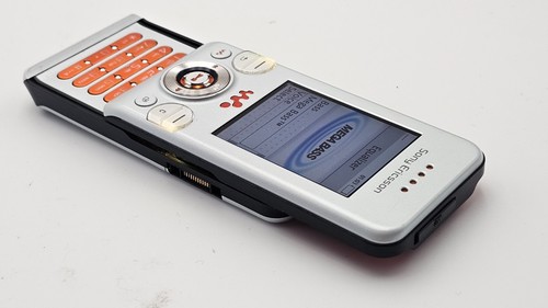 Sony ericsson w580i - sony,