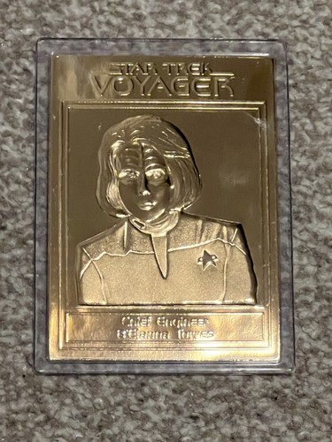 Danbury mint star - star, 22ct