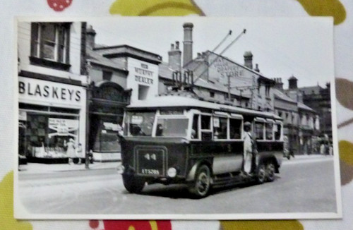 Photograph trolley bus 5285 - photograph,