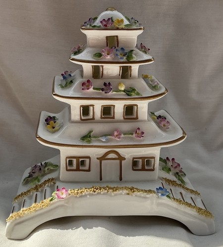 Coalport bone china - coalport, 'pagoda