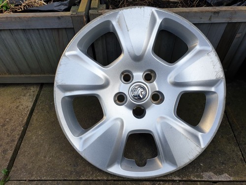 Vauxhall combo wheel trim - combo, 15"