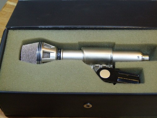 Akg d190 vintage microphone - akg,