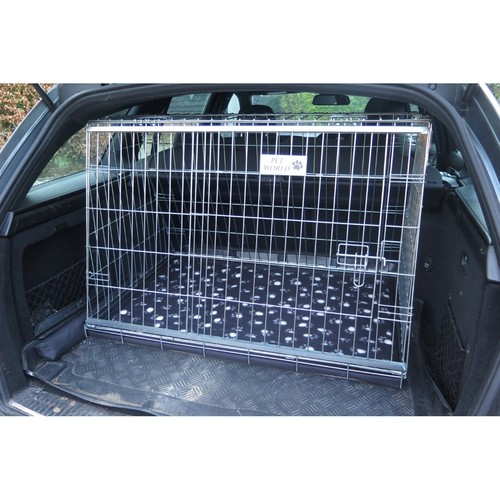 Sloping dog pet - ,