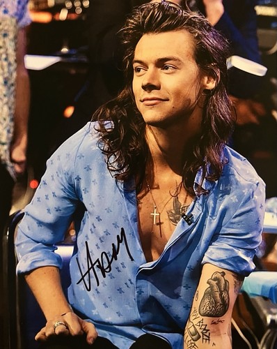 Harry styles signed - styles, photo