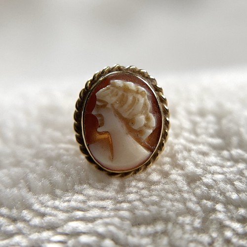 Vintage 14k gold shell - vintage,