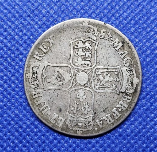 1687 halfcrown james - halfcrown, ii