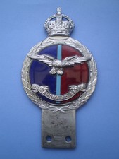 Royal Air Force ( R.A.F. )  King's Crown Pre - 1952 Gaunt Made Car Mascot Badge