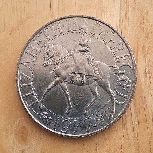 1977 queen elizabeth - queen, silver