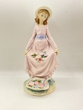 Lladro 5027 "Flowers in the