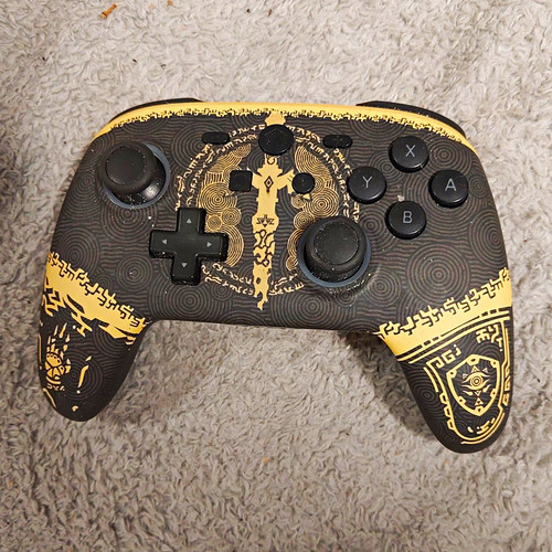 Nintendo switch pro controller - nintendo,