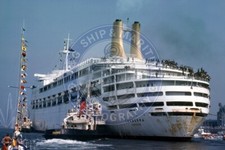 P&O Cruise Ship CANBERRA