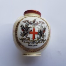 Antique London City ceramic crested china pot vase gilt decoration England