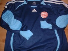 Denmark GK Adidas Boys Medium