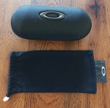 OAKLEY ZIPPED VAULT GLASSES