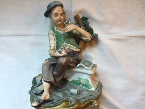 Large capodimonte figure tramp - capodimonte,