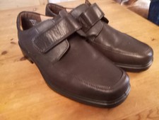 Men's Brand New Casual Shoes From Hotter With Easy Snap And Fasten Strap NEW!!