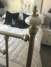 Traditional style brass headboard for double bed