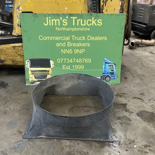 Daf radiator cowling off - 45,