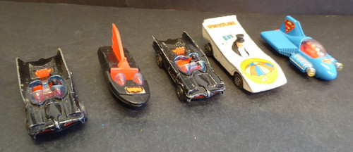 Corgi juniors batmobile - 5,