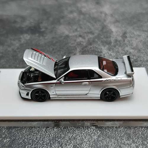 Motorhelix nissan skyline - 1/64,