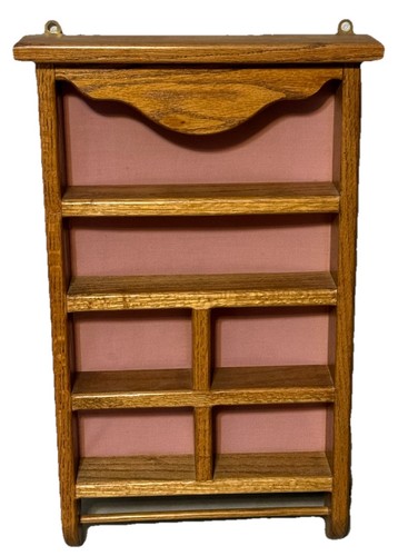 Vtg solid oak wall hanging - solid,