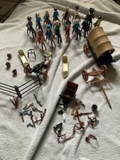  Playmobil  Horses 14 Figures