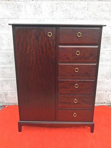 Stag minstrel dressing chest - chest, 6