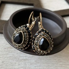 Vintage-Style Teardrop black Gemstone Earrings with Golden-Tone Beaded Frame