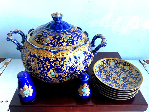 Japanese cobalt blue - japanese, gold