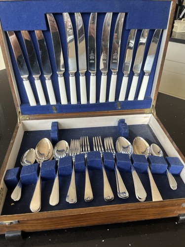 Vintage canteen mixed - vintage, of