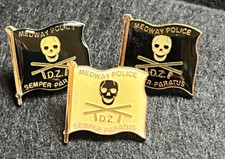 MEDWAY POLICE D.Z. SKULL & CROSSED TRUNCHEONS SEMPER PARATUS PIN BADGE