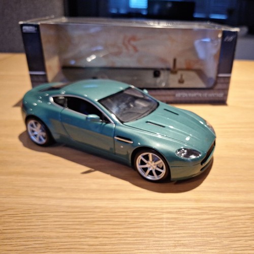 Aston martin vantage 18 - aston,