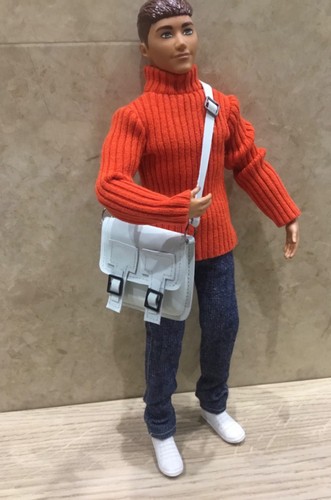 Sweater and trousers and bag