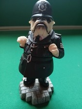 Doggie People Bull Dog Police Sergeant Robert Harrop Resin Figure Dp153