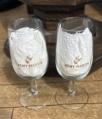 Set two remy martin fine - two,