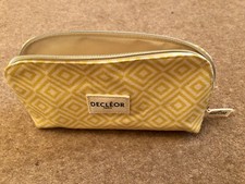 Decleor Make Up - Cosmetic - Toiletry Bag Pre Owned